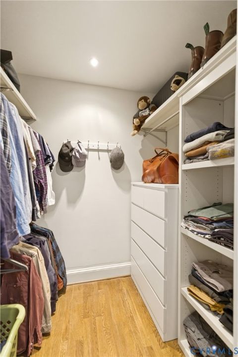 Tiny photo for 2200 W Grace Street, Richmond, VA 23220 (MLS # 2604262)