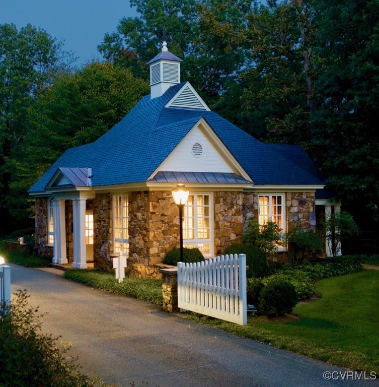 2025 Wilkaven Court