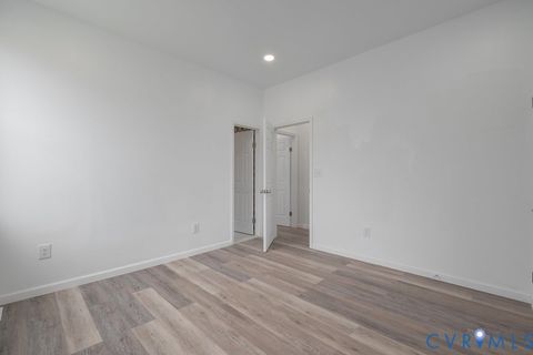 Tiny photo for 504 1/2 St James Street, Richmond, VA 23220 (MLS # 2619476)