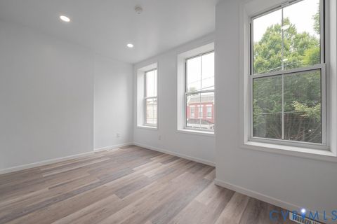 Tiny photo for 504 1/2 St James Street, Richmond, VA 23220 (MLS # 2619476)