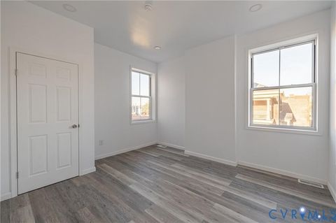 Tiny photo for 504 1/2 St James Street, Richmond, VA 23220 (MLS # 2619476)
