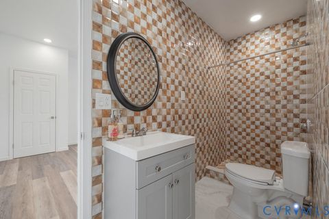 Tiny photo for 504 1/2 St James Street, Richmond, VA 23220 (MLS # 2619476)