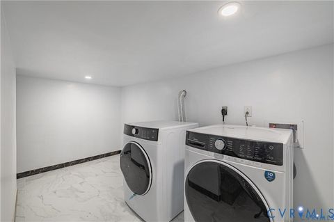 Tiny photo for 504 1/2 St James Street, Richmond, VA 23220 (MLS # 2619476)