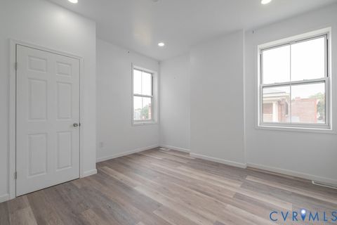 Tiny photo for 504 1/2 St James Street, Richmond, VA 23220 (MLS # 2619476)