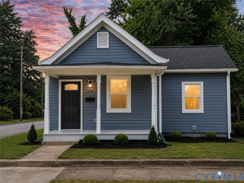 Photo of 238 E 36th Street, Richmond, VA 23224 (MLS # 2624915)