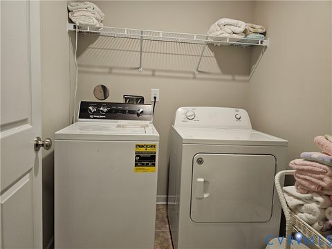 Tiny photo for 7421 Leaf Fall Way, Mechanicsville, VA 23111 (MLS # 2609033)