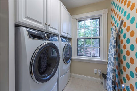 Tiny photo for 407 Berwickshire DR, Henrico, VA 23229 (MLS # 2626428)