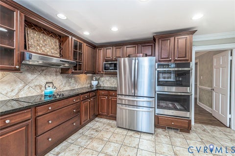 Tiny photo for 407 Berwickshire DR, Henrico, VA 23229 (MLS # 2626428)