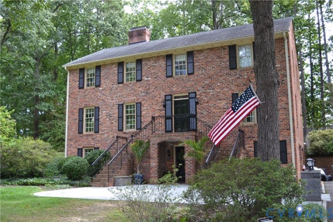 Photo of 407 Berwickshire DR, Henrico, VA 23229 (MLS # 2626428)