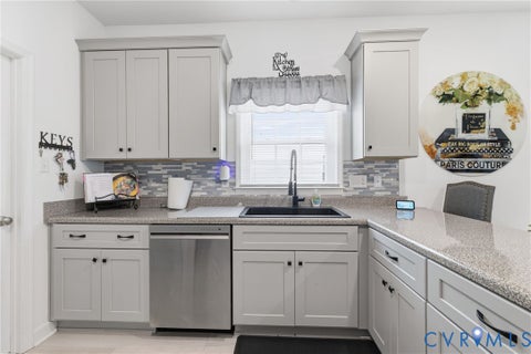 Tiny photo for 3116 Dillyn Court, Richmond, VA 23222 (MLS # 2617038)