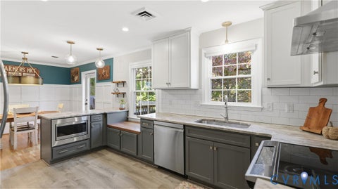 Tiny photo for 10010 Cheyenne Court, Richmond, VA 23235 (MLS # 2629096)