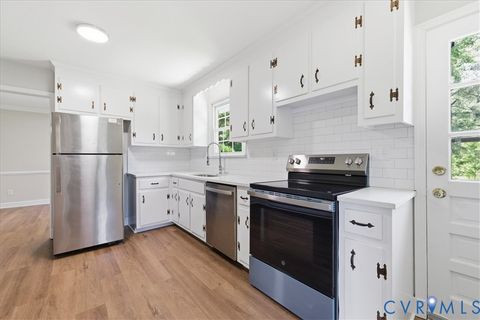 Tiny photo for 5048 Windsor Road, Sandston, VA 23150 (MLS # 2614549)