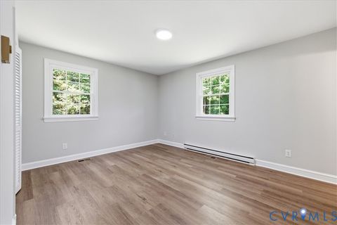 Tiny photo for 5048 Windsor Road, Sandston, VA 23150 (MLS # 2614549)
