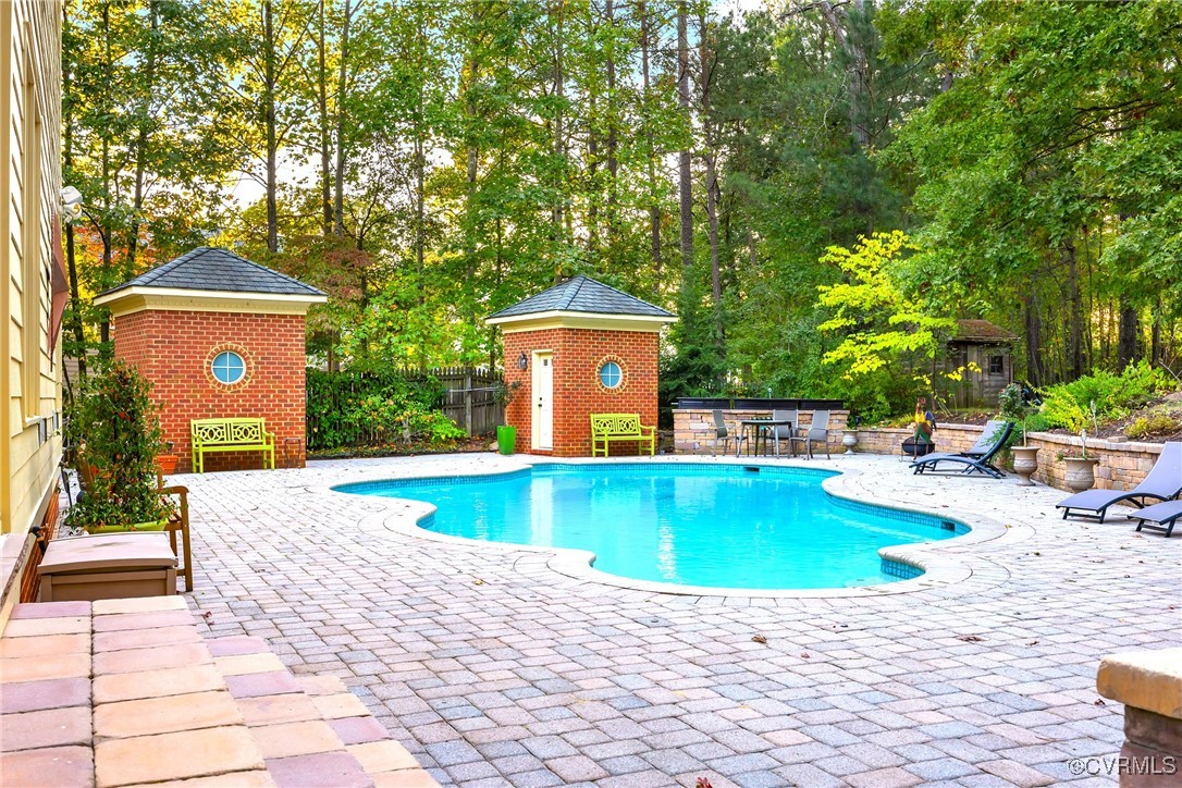 Henrico, Virginia 23238, United States, 6 Bedrooms Bedrooms, ,8 BathroomsBathrooms,Residential,Pending,21282