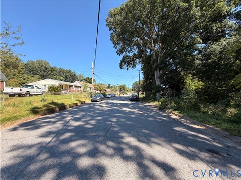 Tiny photo for 1213 Roundabout Road, Martinsville, VA 24112 (MLS # 2626693)