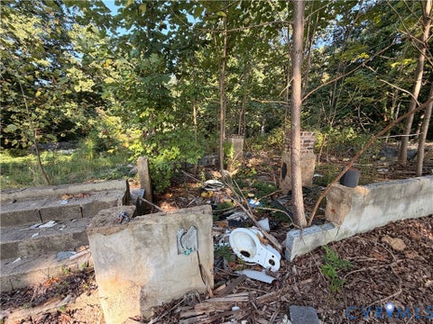Tiny photo for 315 Red Oak Street, Martinsville, VA 24112 (MLS # 2626829)