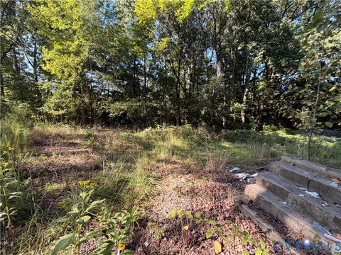Tiny photo for 315 Red Oak Street, Martinsville, VA 24112 (MLS # 2626829)