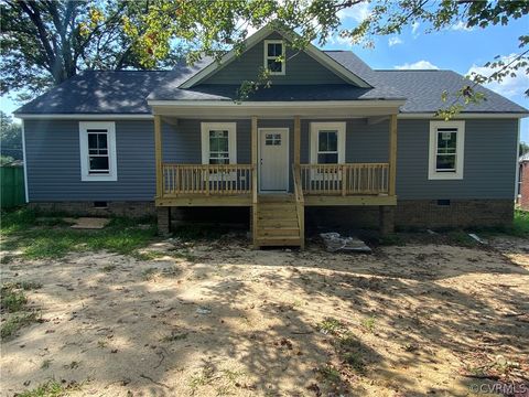 A home in South Chesterfield