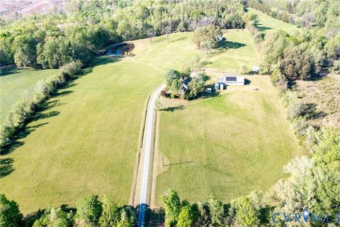 Tiny photo for 334 Pump Road, New Canton, VA 23123 (MLS # 2609198)
