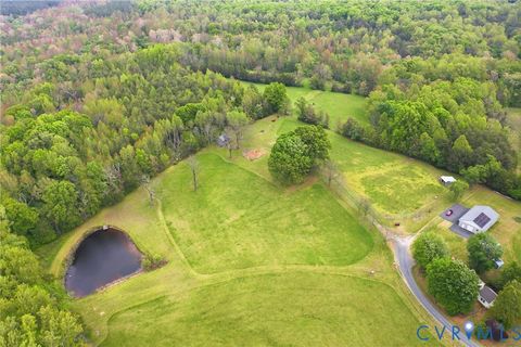 Tiny photo for 334 Pump Road, New Canton, VA 23123 (MLS # 2609198)