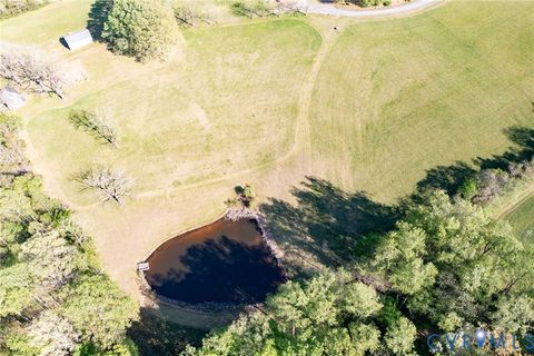 Tiny photo for 334 Pump Road, New Canton, VA 23123 (MLS # 2609198)