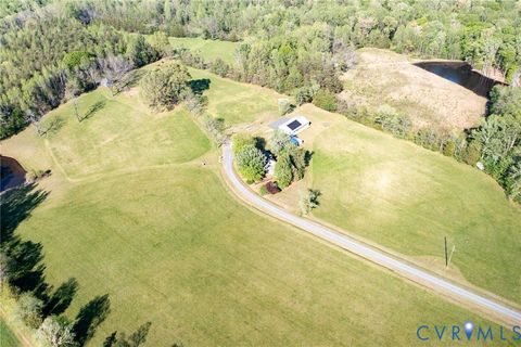 Tiny photo for 334 Pump Road, New Canton, VA 23123 (MLS # 2609198)