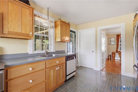 Tiny photo for 334 Pump Road, New Canton, VA 23123 (MLS # 2609198)