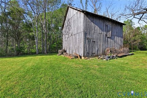 Tiny photo for 334 Pump Road, New Canton, VA 23123 (MLS # 2609198)
