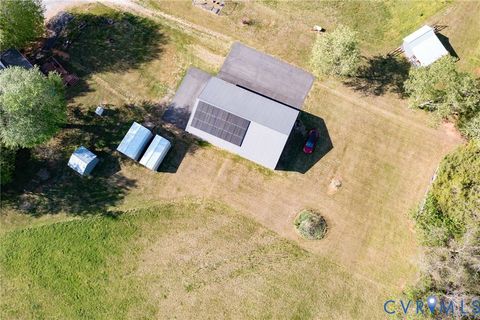 Tiny photo for 334 Pump Road, New Canton, VA 23123 (MLS # 2609198)