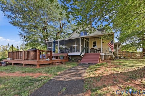 Tiny photo for 334 Pump Road, New Canton, VA 23123 (MLS # 2609198)