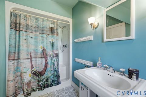 Tiny photo for 334 Pump Road, New Canton, VA 23123 (MLS # 2609198)