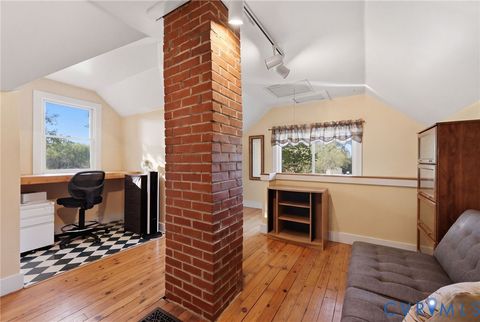 Tiny photo for 334 Pump Road, New Canton, VA 23123 (MLS # 2609198)