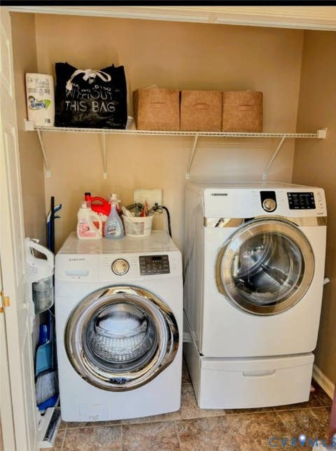 Tiny photo for 304 Warren Avenue, Abingdon, VA 24501 (MLS # 2620244)