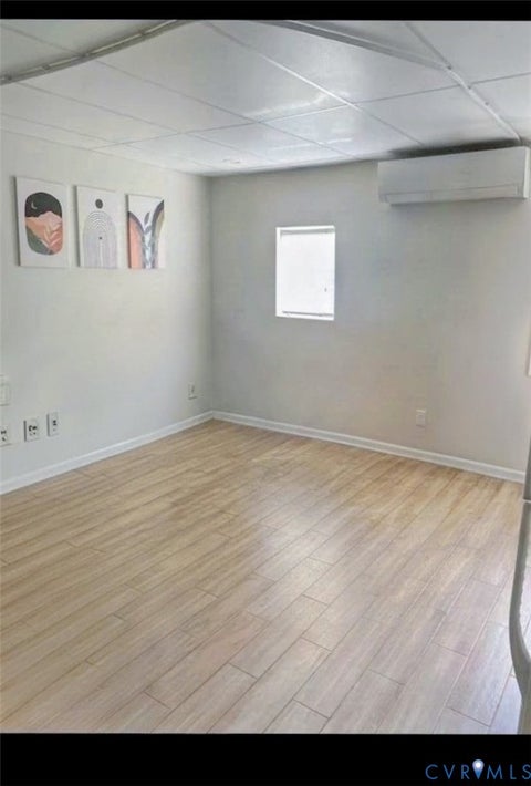 Tiny photo for 304 Warren Avenue, Lynchburg, VA 24501 (MLS # 2620244)