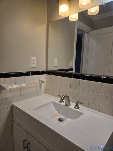 Tiny photo for 3427 W Franklin Street, Richmond, VA 23221 (MLS # 2624045)