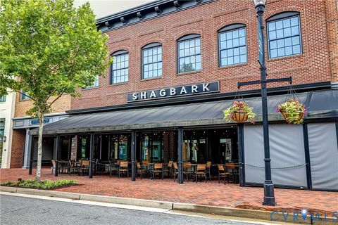 Tiny photo for 2006 Libbie Lake West Street #B, Henrico, VA 23230 (MLS # 2524768)