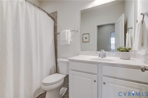 Tiny photo for 2006 Libbie Lake West Street #B, Henrico, VA 23230 (MLS # 2524768)