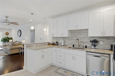 Tiny photo for 2013 Fairfax Avenue, Richmond, VA 23224 (MLS # 2619328)