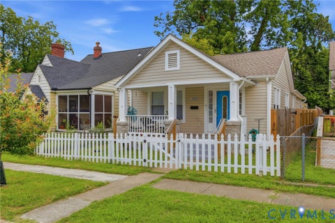 Tiny photo for 2013 Fairfax Avenue, Richmond, VA 23224 (MLS # 2619328)