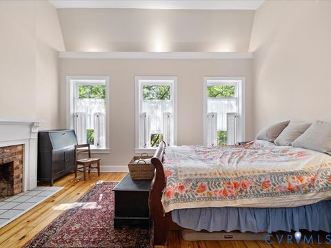 Tiny photo for 112 N 29th Street, Richmond, VA 23223 (MLS # 2611154)