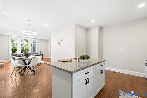 Tiny photo for 223 Franklin Street, Petersburg, VA 23803 (MLS # 2609742)