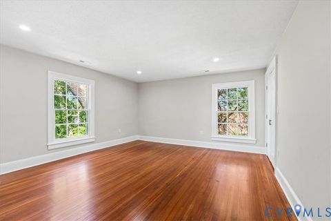 Tiny photo for 223 Franklin Street, Petersburg, VA 23803 (MLS # 2609742)