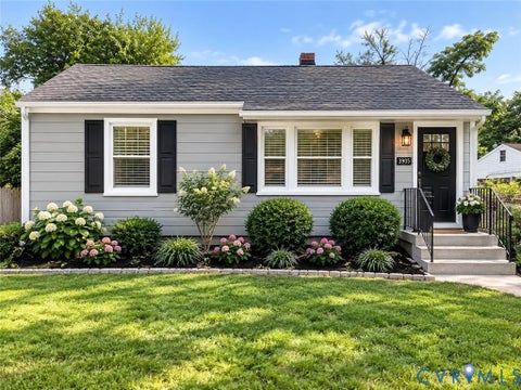 Photo of 3915 Arden Road, Henrico, VA 23222 (MLS # 2626720)