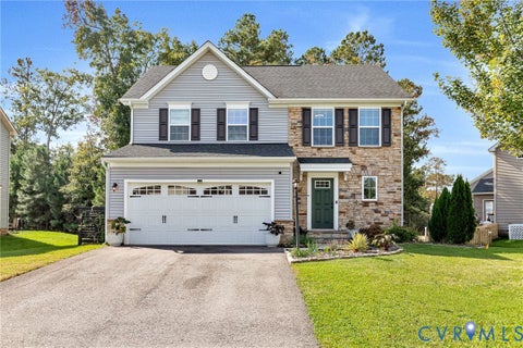 Photo of 14512 Ashmill Drive, Chesterfield, VA 23112 (MLS # 2627005)