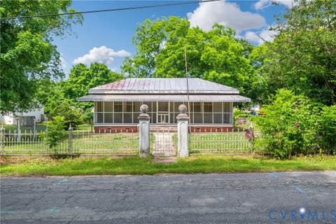 Tiny photo for 21522 Ferndale Avenue, Petersburg, VA 23803 (MLS # 2616013)