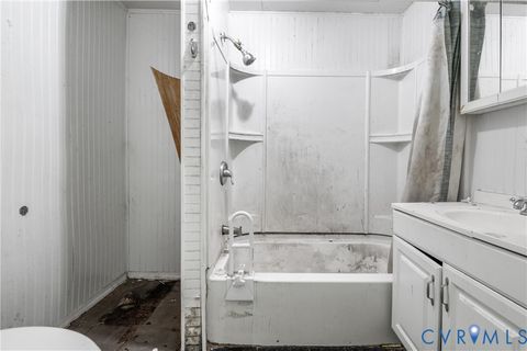 Tiny photo for 21522 Ferndale Avenue, Petersburg, VA 23803 (MLS # 2616013)