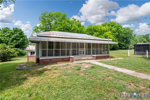 Tiny photo for 21522 Ferndale Avenue, Petersburg, VA 23803 (MLS # 2616013)