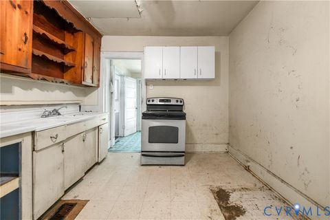 Tiny photo for 21522 Ferndale Avenue, Petersburg, VA 23803 (MLS # 2616013)