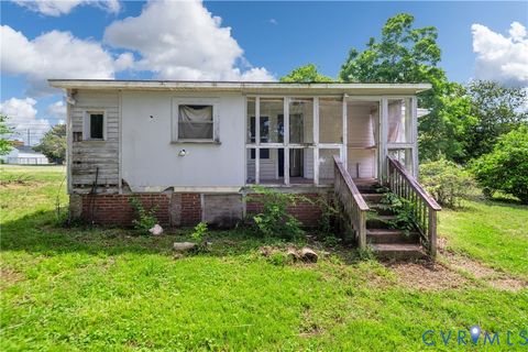 Tiny photo for 21522 Ferndale Avenue, Petersburg, VA 23803 (MLS # 2616013)