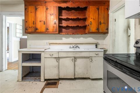 Tiny photo for 21522 Ferndale Avenue, Petersburg, VA 23803 (MLS # 2616013)